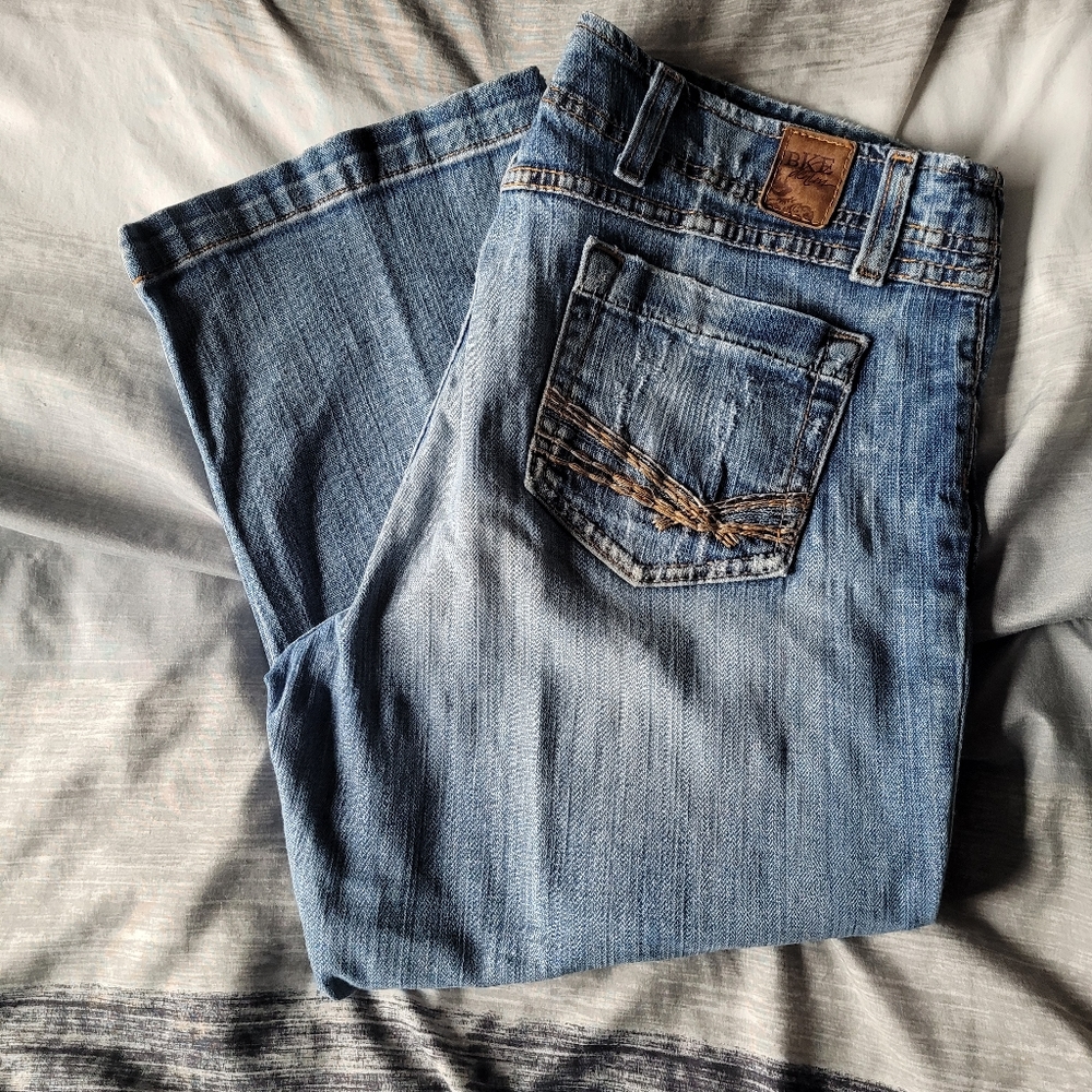BKE Denim Distressed Crop Jeans Sz 32